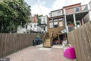 2712 P NW, Washington, DC 20007 - Photo 23
