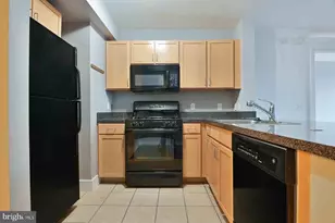 800 4th St SW, Washington, DC 20024 - Photo 5