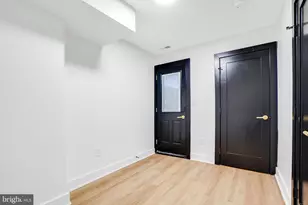 1431 Monroe St NW, Washington, DC 20010 - Photo 25