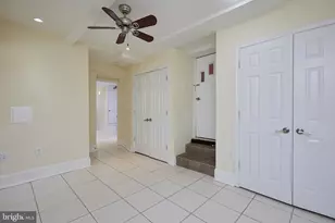 910 T St NW, Washington, DC 20001 - Photo 17