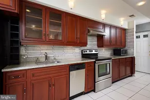 910 T St NW, Washington, DC 20001 - Photo 9