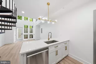 2105 M St NE, Washington, DC 20002 - Photo 15