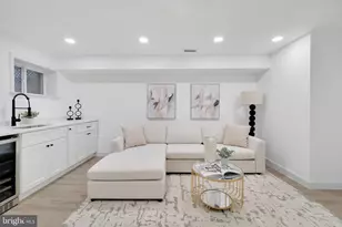 913 L St NE, Washington, DC 20002 - Photo 35