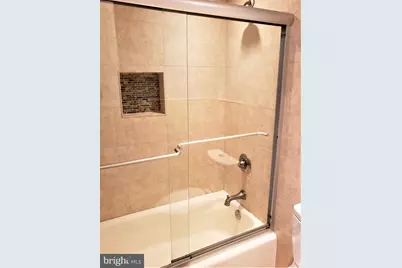 1718 P Street NW #806, Washington, DC 20036 - Photo 7