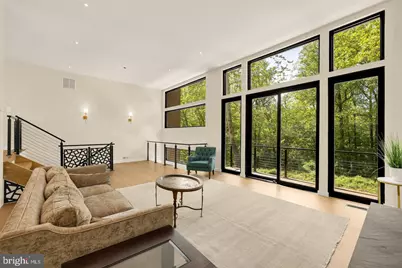 8165 E Beach Drive NW, Washington, DC 20012 - Photo 5