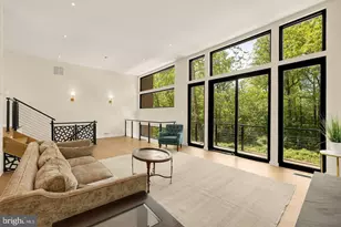 8165 E Beach Dr NW, Washington, DC 20012 - Photo 5