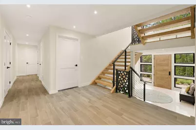 8165 E Beach Drive NW, Washington, DC 20012 - Photo 31