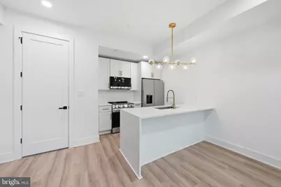 2105 M Street NE #2, Washington, DC 20002 - Photo 3