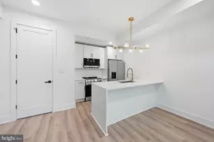2105 M St NE, Washington, DC 20002 - Photo 3