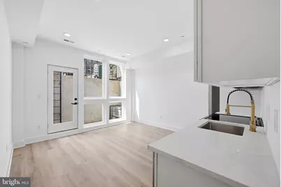 2105 M Street NE #3, Washington, DC 20002 - Photo 3