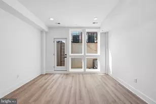 2105 M St NE, Washington, DC 20002 - Photo 9