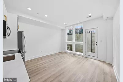 2105 M Street NE #4, Washington, DC 20002 - Photo 3