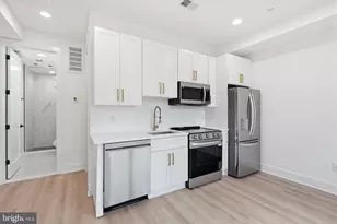 2105 M St NE, Washington, DC 20002 - Photo 9