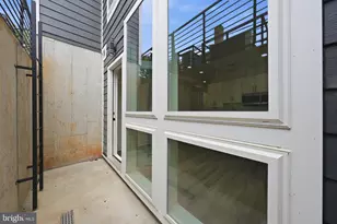 2105 M St NE, Washington, DC 20002 - Photo 23
