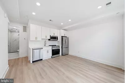 2105 M Street NE #4, Washington, DC 20002 - Photo 5