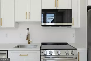 2105 M St NE, Washington, DC 20002 - Photo 13