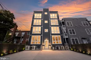2105 M St NE, Washington, DC 20002 - Photo 27