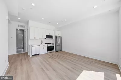 2105 M Street NE #6, Washington, DC 20002 - Photo 9