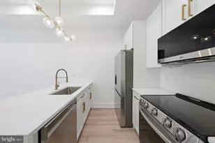2105 M St NE, Washington, DC 20002 - Photo 11