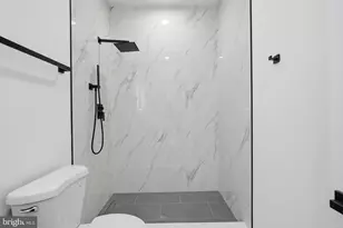 2105 M St NE, Washington, DC 20002 - Photo 21