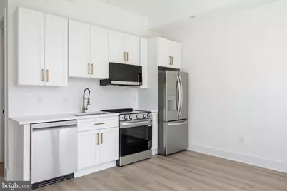 2105 M Street NE #9, Washington, DC 20002 - Photo 7