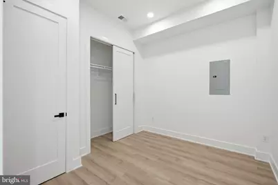 2105 M Street NE #9, Washington, DC 20002 - Photo 9