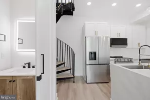 2105 M St NE, Washington, DC 20002 - Photo 17