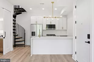 2105 M St NE, Washington, DC 20002 - Photo 15