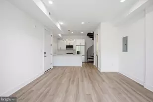 2105 M St NE, Washington, DC 20002 - Photo 9