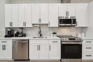 2213 M St NE, Washington, DC 20002 - Photo 9