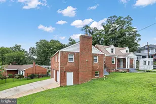 922 Ridge Rd SE, Washington, DC 20019 - Photo 9