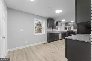 922 Ridge Rd SE, Washington, DC 20019 - Photo 17