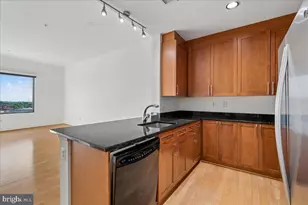4101 Albemarle St NW, Washington, DC 20016 - Photo 9