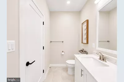 1011 Sycamore Drive SE, Washington, DC 20032 - Photo 31