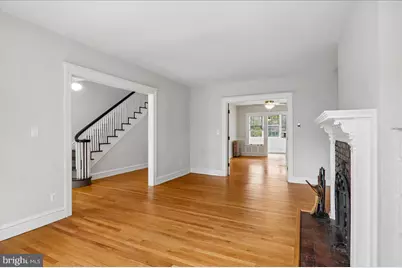 2007 Klingle Road NW, Washington, DC 20010 - Photo 11