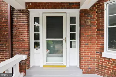 2007 Klingle Road NW, Washington, DC 20010 - Photo 3