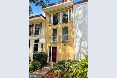 803 Delaware Avenue SW #234, Washington, DC 20024 - Photo 1