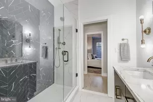 3571 10th St NW, Washington, DC 20010 - Photo 31