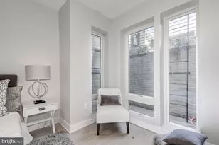 3571 10th St NW, Washington, DC 20010 - Photo 27