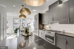 3571 10th St NW, Washington, DC 20010 - Photo 13