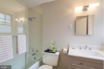 2311 Connecticut Avenue NW #405, Washington, DC 20008 - Photo 21