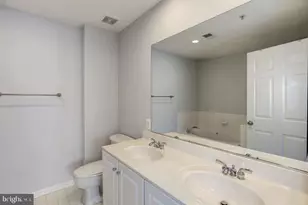 807 Capitol Square Pl SW, Washington, DC 20024 - Photo 17