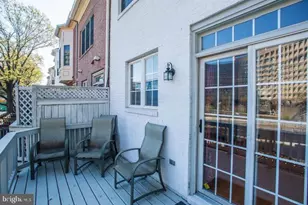807 Capitol Square Pl SW, Washington, DC 20024 - Photo 11