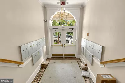 1423 R Street NW #102, Washington, DC 20009 - Photo 19