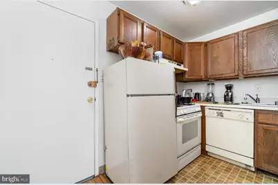 922 24th Street NW #313, Washington, DC 20037 - Photo 3