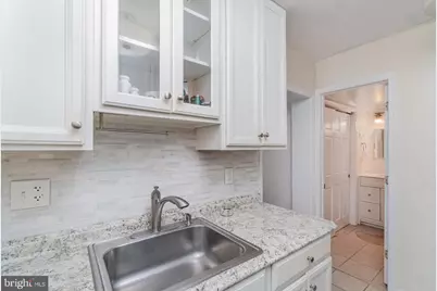 922 24th Street NW #419, Washington, DC 20037 - Photo 9