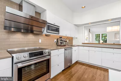 3613 Winfield Lane NW, Washington, DC 20007 - Photo 3