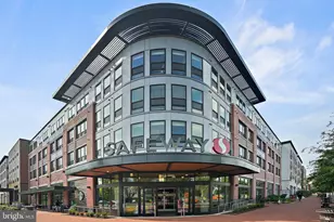 1391 Pennsylvania Ave SE, Washington, DC 20003 - Photo 41