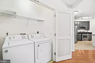 1391 Pennsylvania Ave SE, Washington, DC 20003 - Photo 13