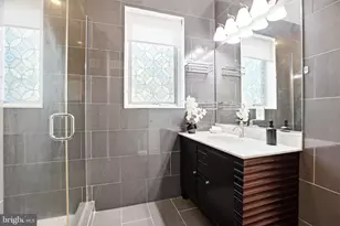 915 3rd St NE, Washington, DC 20002 - Photo 27